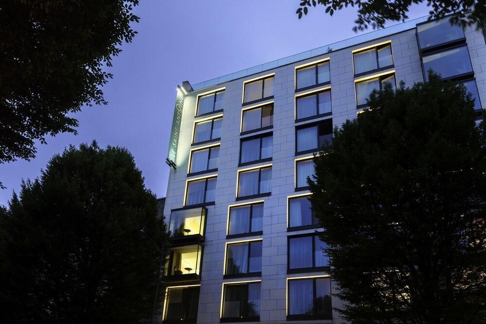 Bw Premier Collection Le Saint Antoine Et Hotel 4*