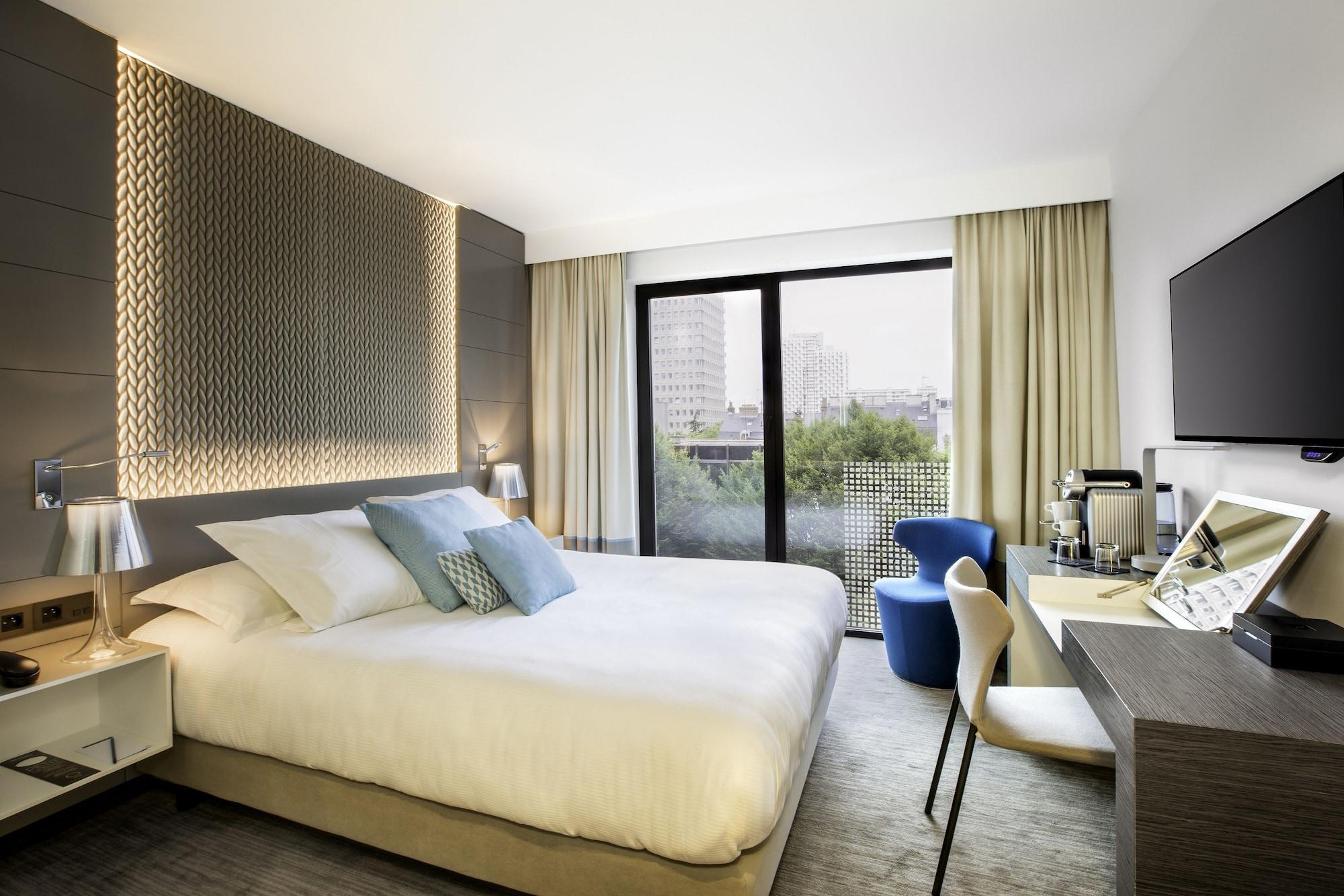 Hotel Bw Premier Collection Le Saint Antoine Et 4*