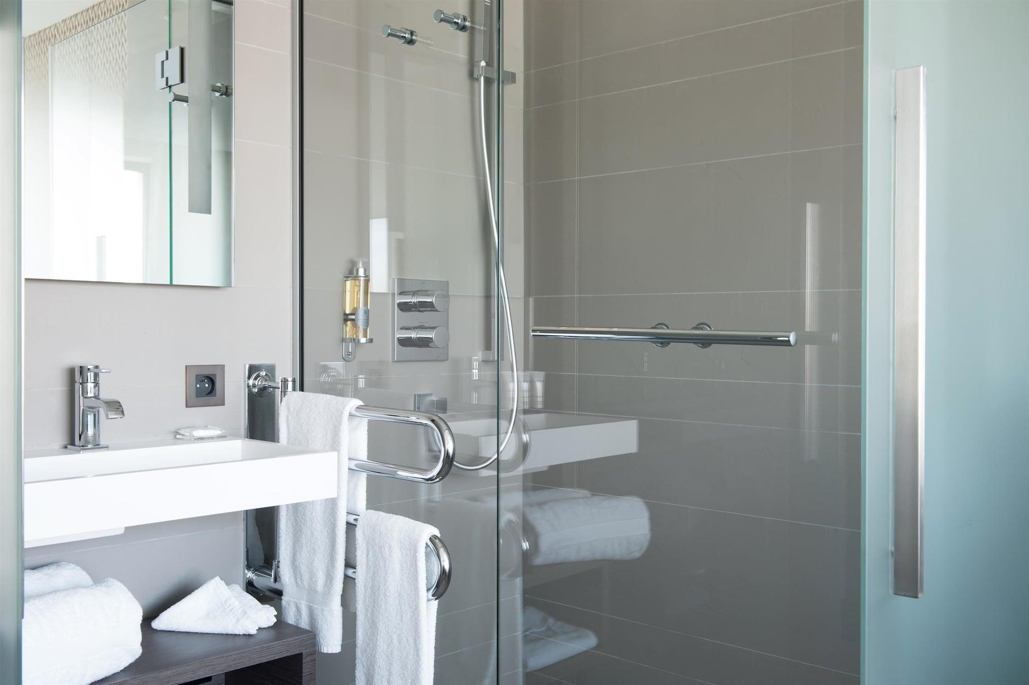 Bw Premier Collection Le Saint Antoine Et Hotel Rennes