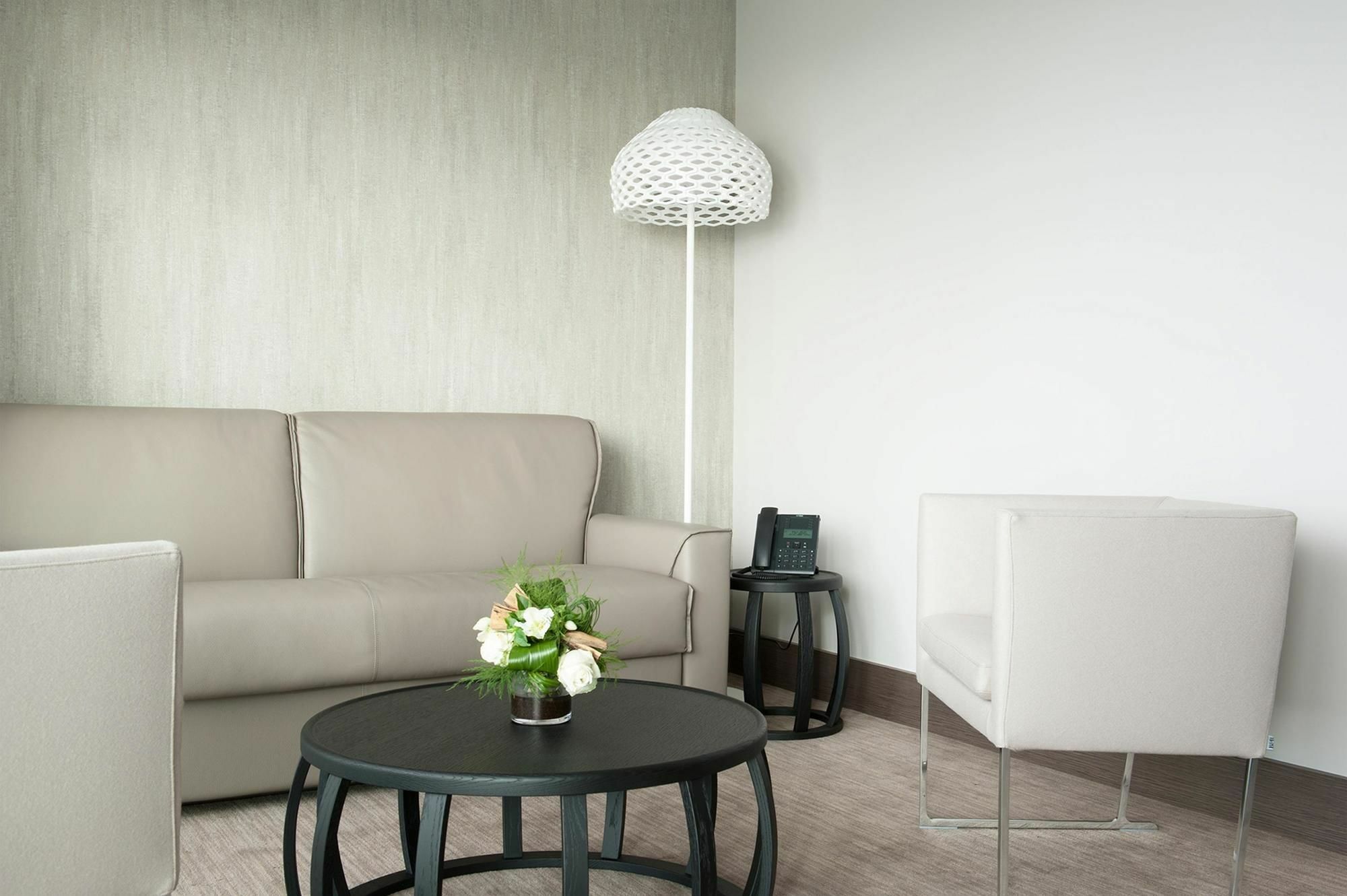 Bw Premier Collection Le Saint Antoine Et 4* Rennes